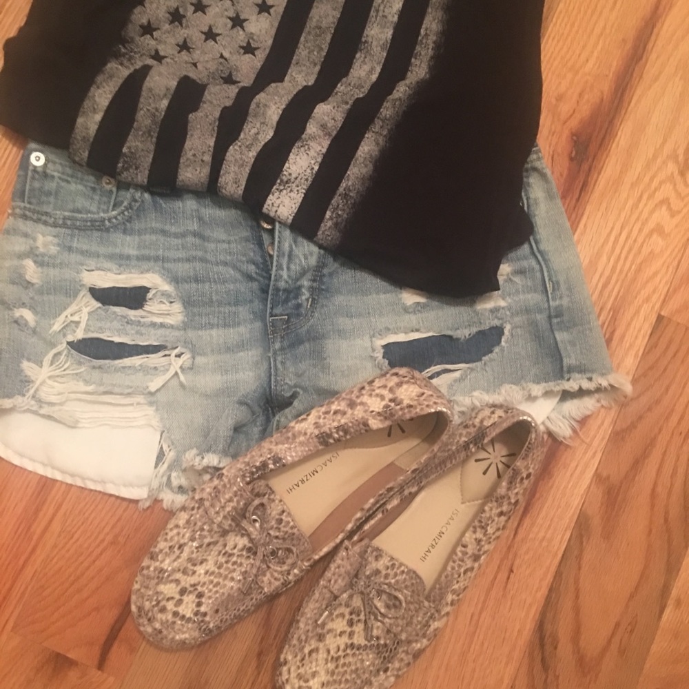 Isaac Mizrahi flats